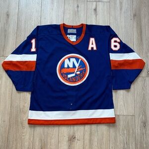 90’s CCM/Cosby Authentic NY Islanders Jersey, Pat LaFontaine, Rare